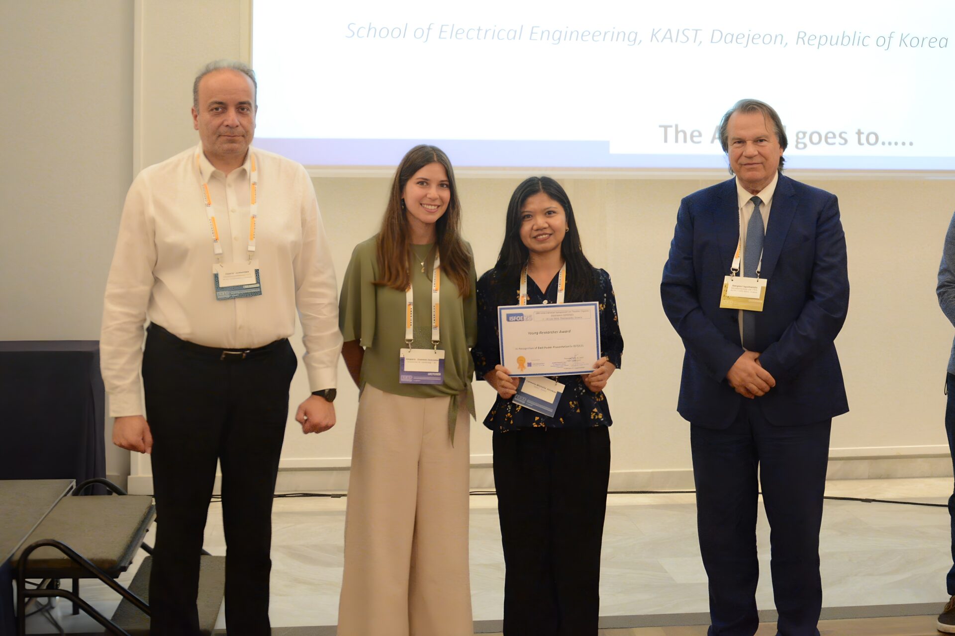 Ph.D. Candidate Carmela Michelle Esteban from Professor Seunghyup Yoo’s Lab Receives Young Researcher Award at ISFOE25 1 award ceremony enhancer 1