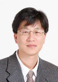 Professor Seunghyup Yoo