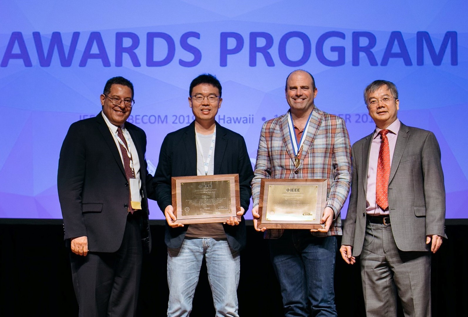 Professor Junil Choi received Haedong Young Engineering Researcher Award and Communications Society Stephen O. Rice Prize